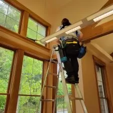 Commercial Window Cleaning in Issaquah, WA 2