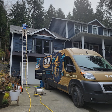 Soft washing vs pressure washing a homeowners cheat sheet for every surface