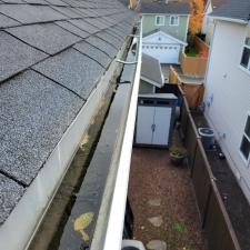 Highest-Quality-Gutter-Cleaning-in-Sammamish-WA 1