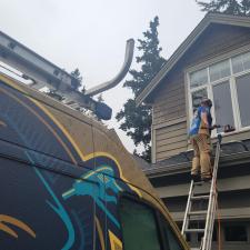 Window-and-Screen-Cleaning-in-Sammamish-WA 1