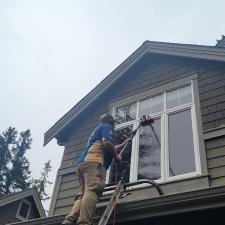 Window-and-Screen-Cleaning-in-Sammamish-WA 2