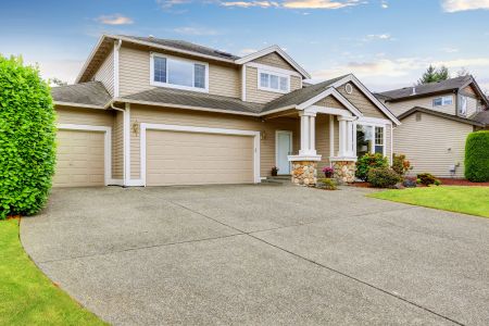 Why driveway cleaning matters before moss takes over concrete